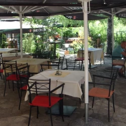 Kafana Pevac-2