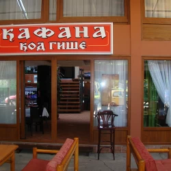 Kod Giše-2