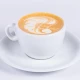 Espresso kafa sa mlekom