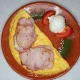 Omlet sa pečenicom